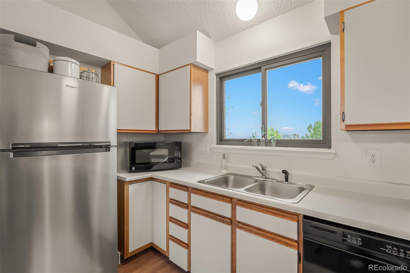 MLS Image #9 for 2035  bristlecone drive,colorado springs, Colorado