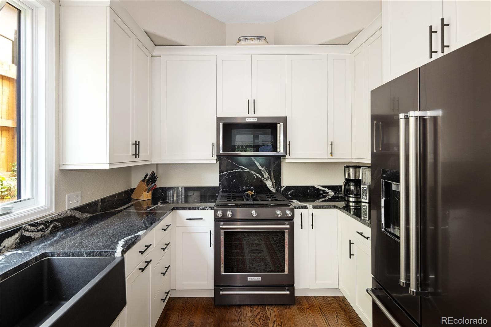 MLS Image #13 for 355  steele street,denver, Colorado