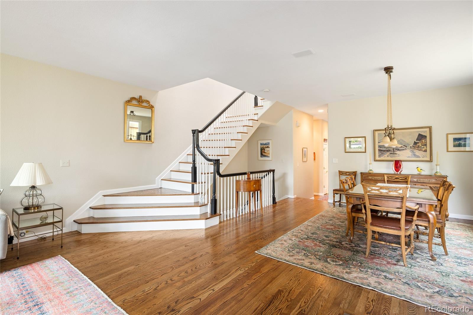 MLS Image #14 for 355  steele street,denver, Colorado