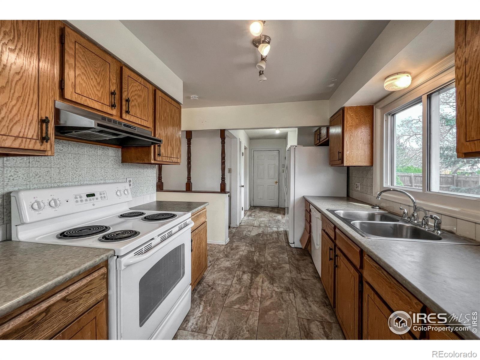 MLS Image #12 for 12891  columbine drive,longmont, Colorado