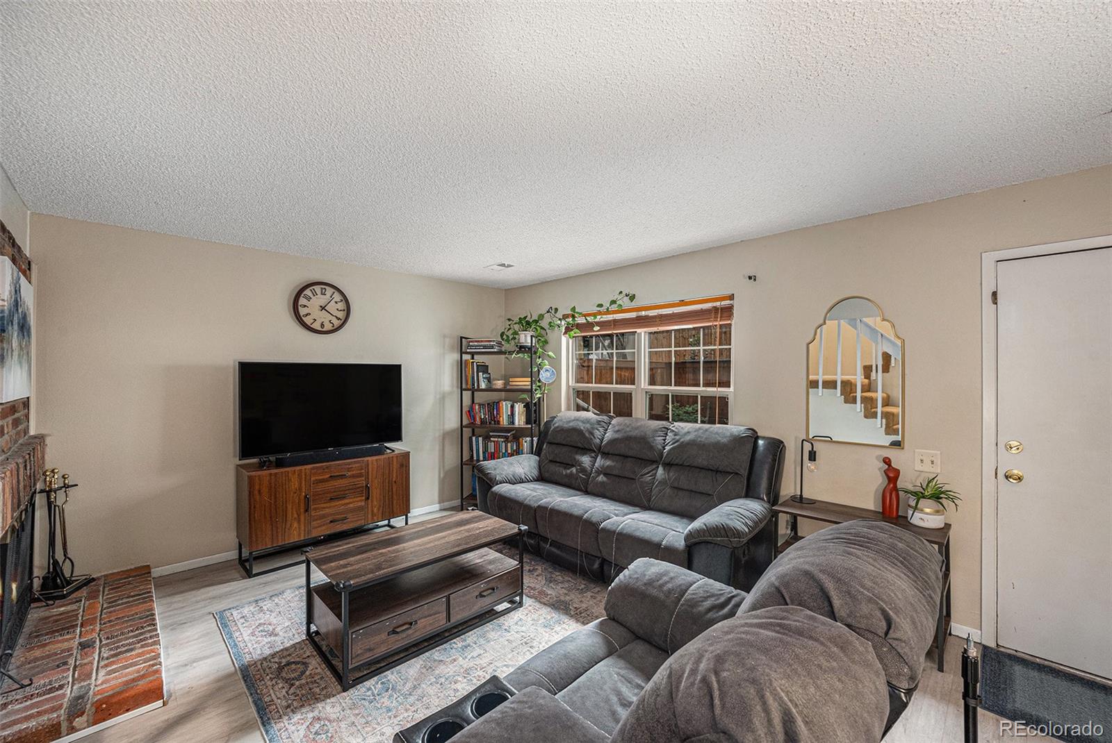 MLS Image #3 for 6937 s knolls way,centennial, Colorado