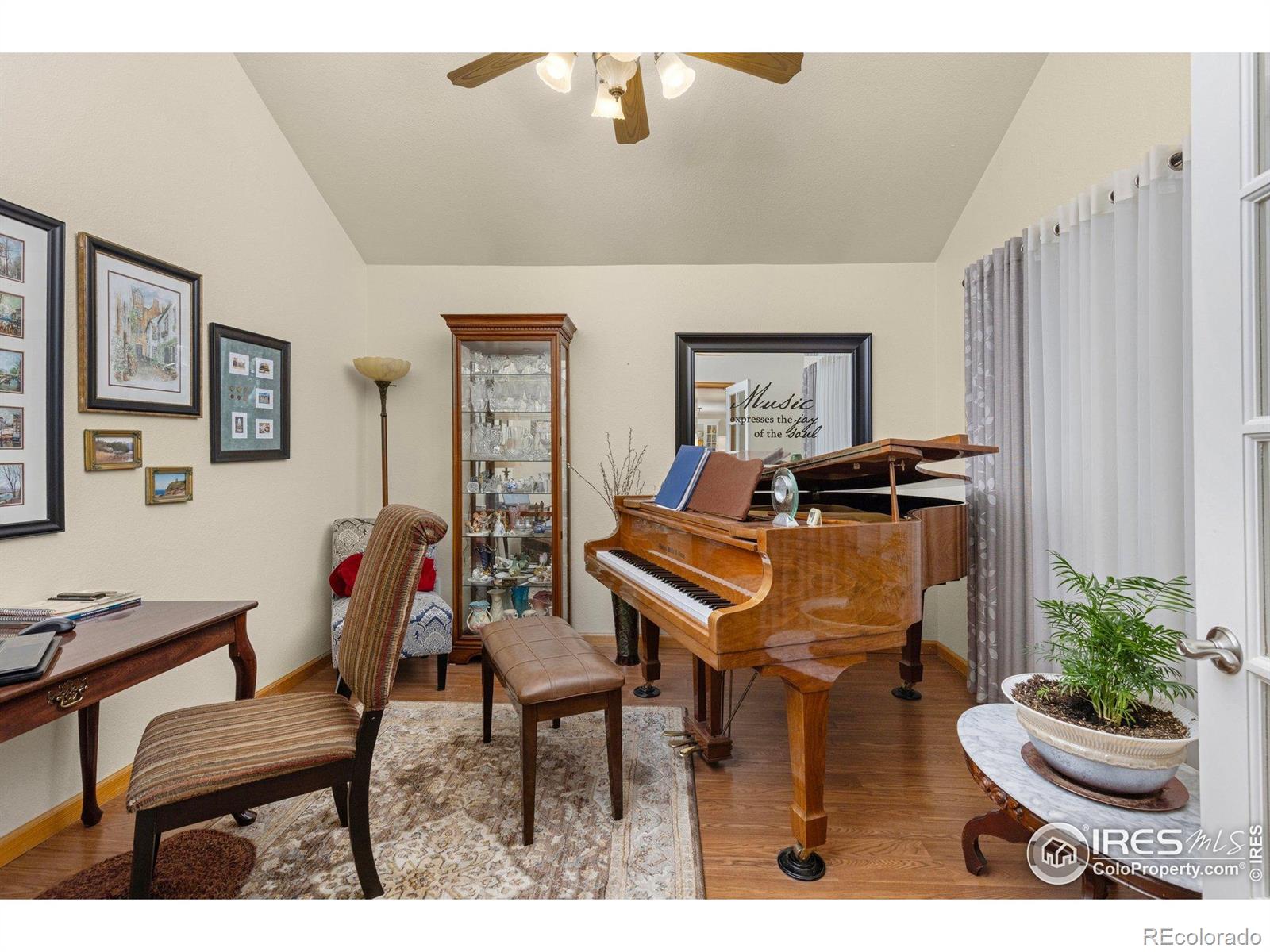 MLS Image #14 for 3023  39th avenue,evans, Colorado