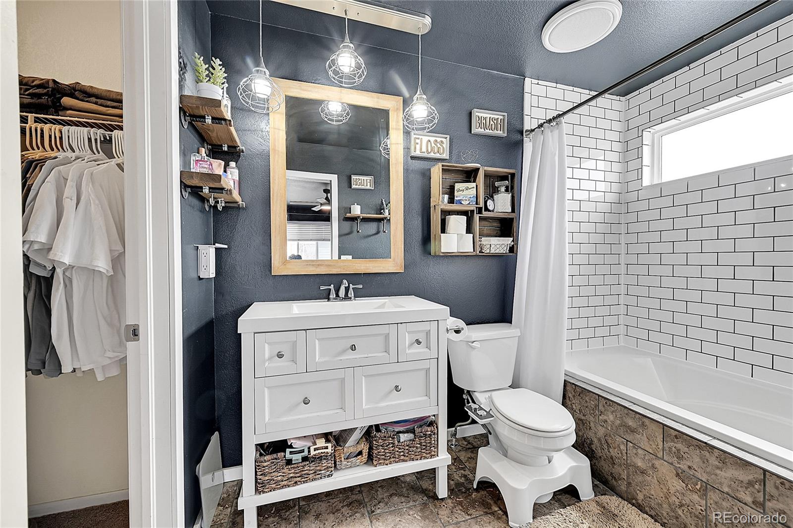 MLS Image #9 for 2927  avocado avenue,greeley, Colorado