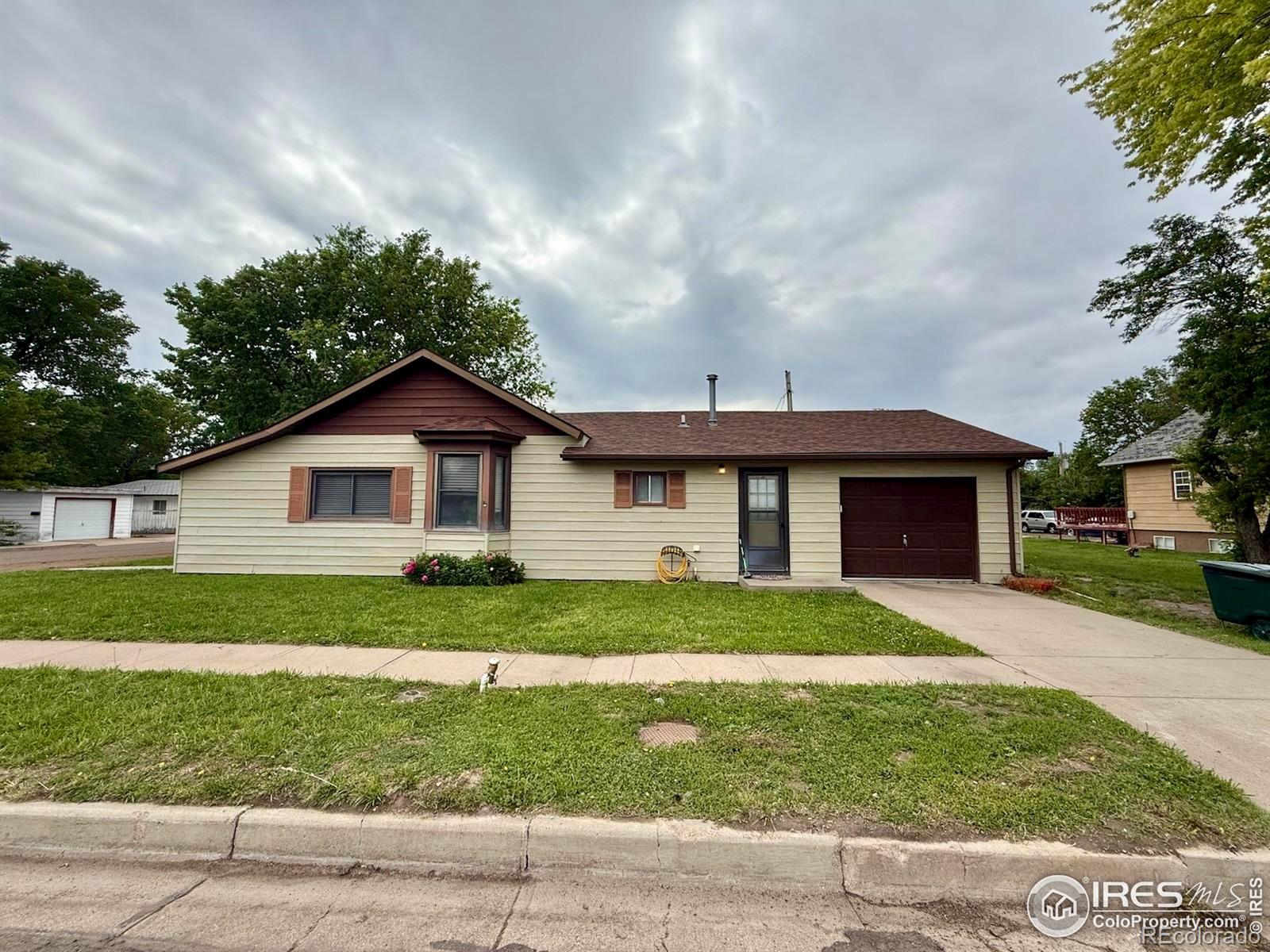 MLS Image #1 for 441 e emerson street,holyoke, Colorado