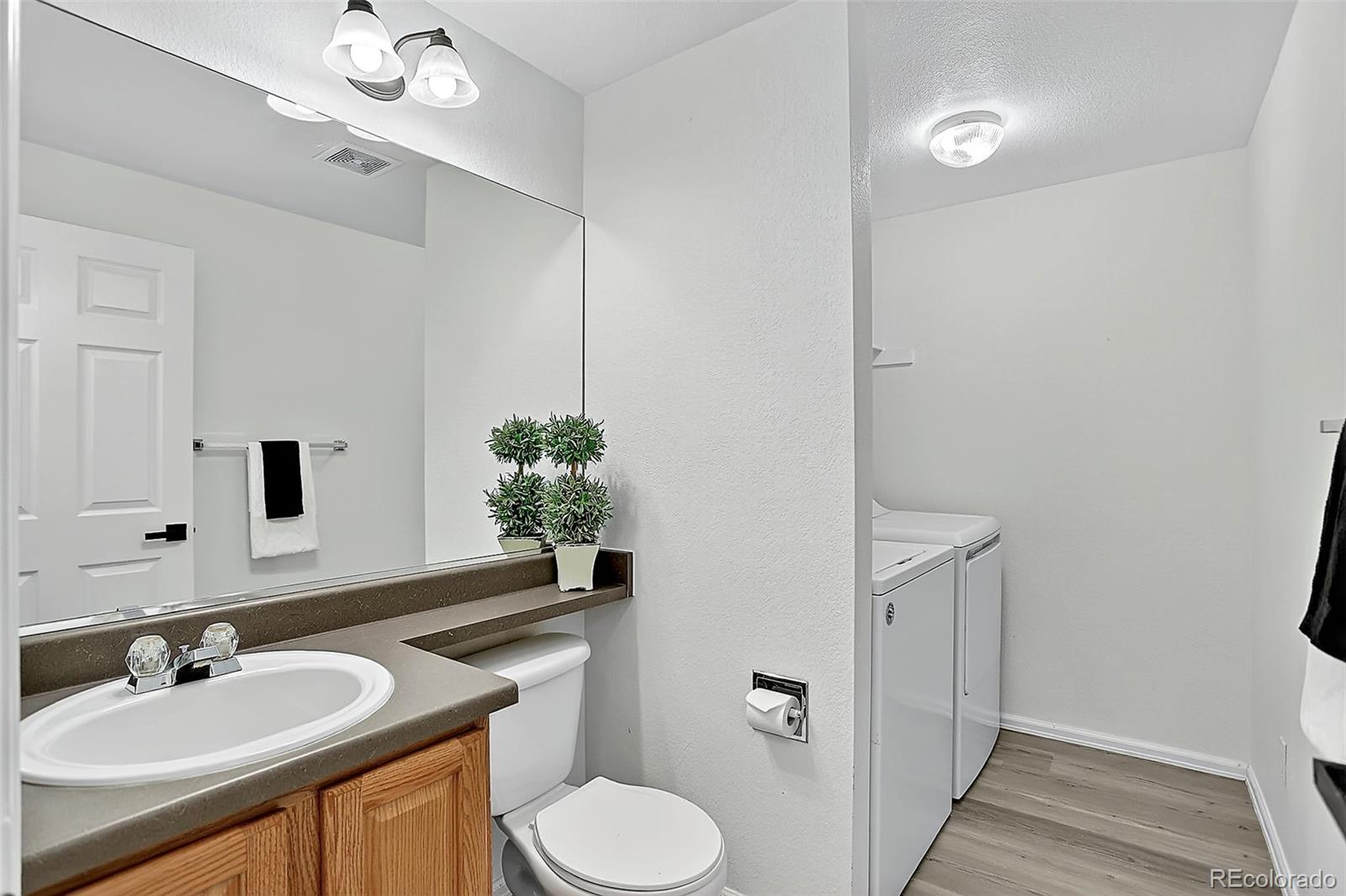 MLS Image #13 for 1920 e 145th avenue,thornton, Colorado