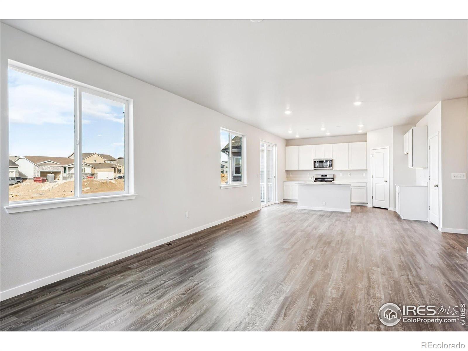 MLS Image #10 for 4347  caramel street,timnath, Colorado