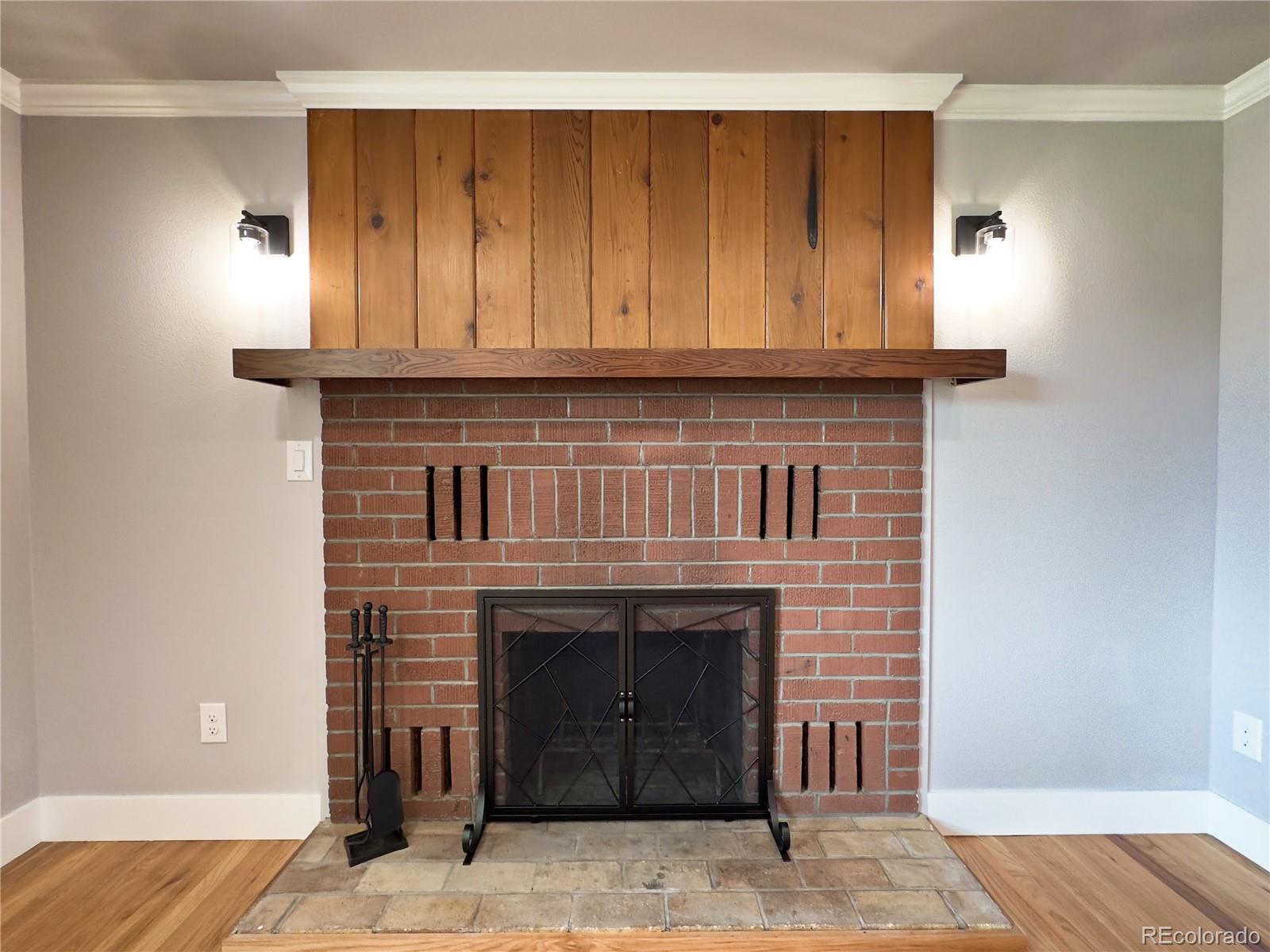 MLS Image #4 for 10025 w 8th avenue,lakewood, Colorado