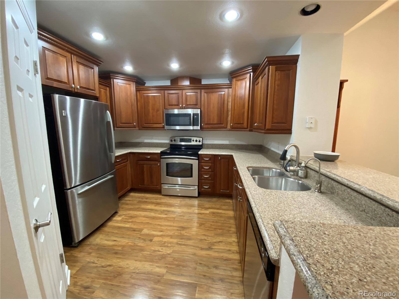 MLS Image #9 for 540 s forest street,denver, Colorado