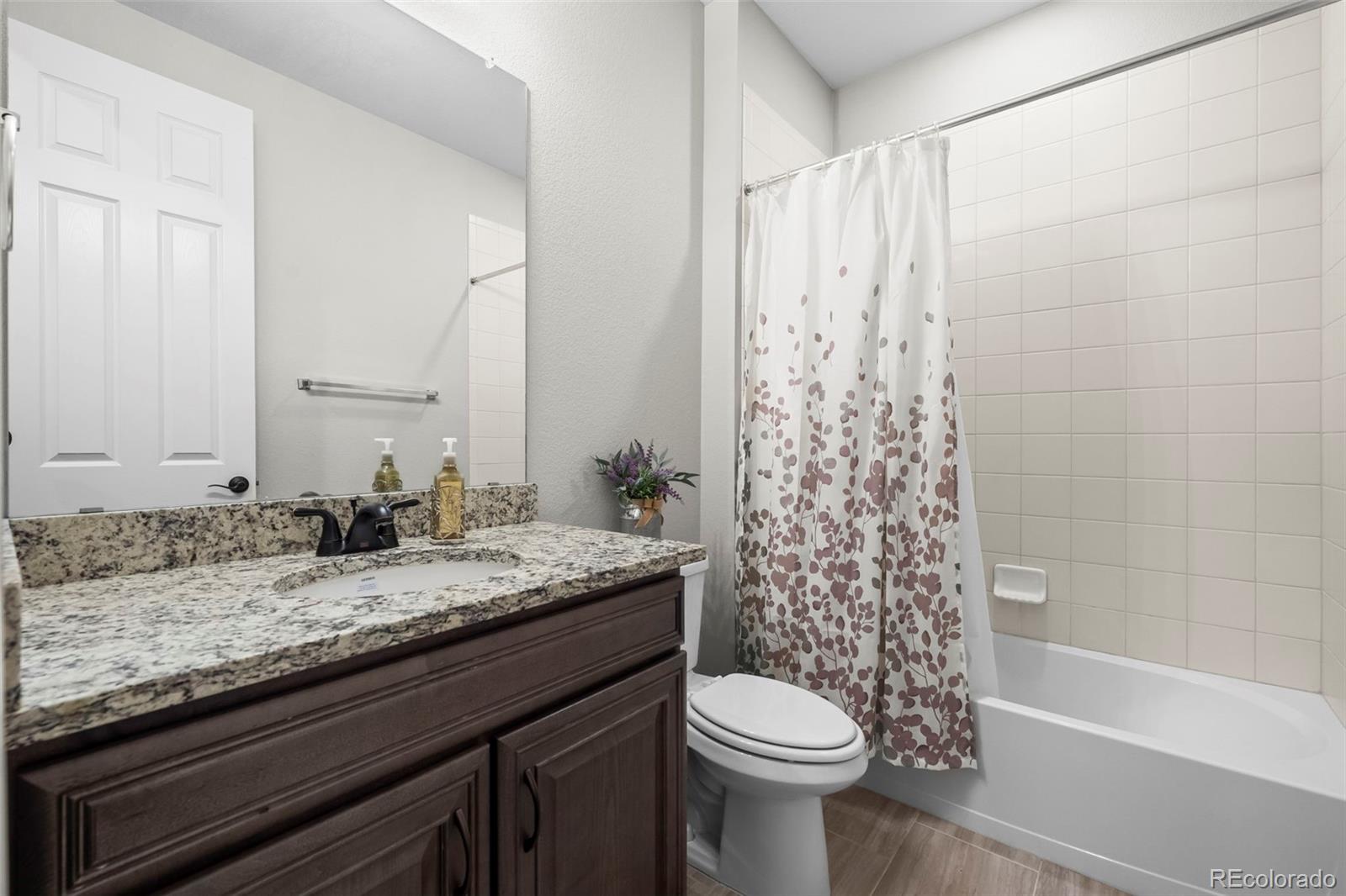 MLS Image #11 for 22669 e tufts place,aurora, Colorado