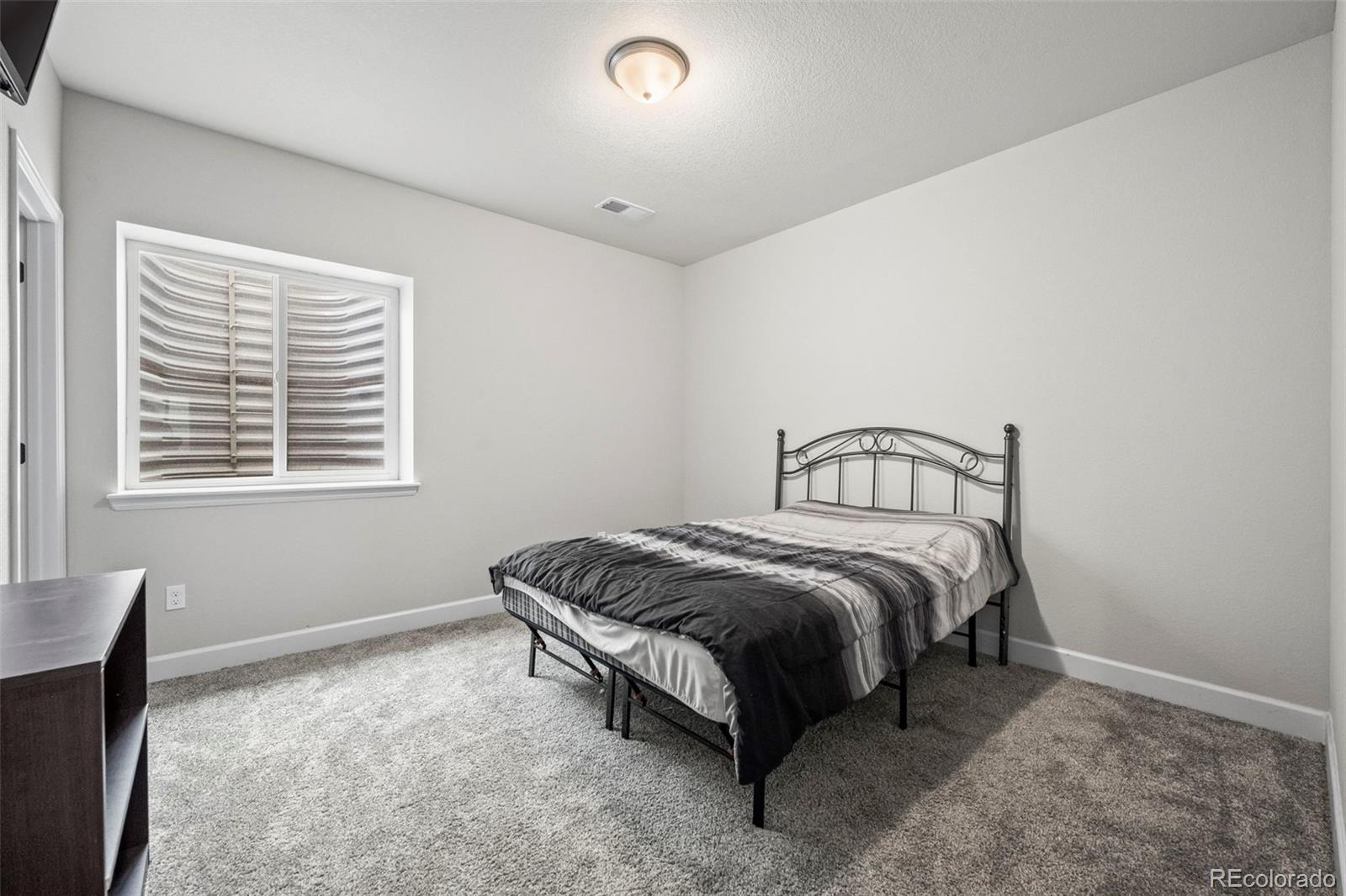MLS Image #16 for 22669 e tufts place,aurora, Colorado