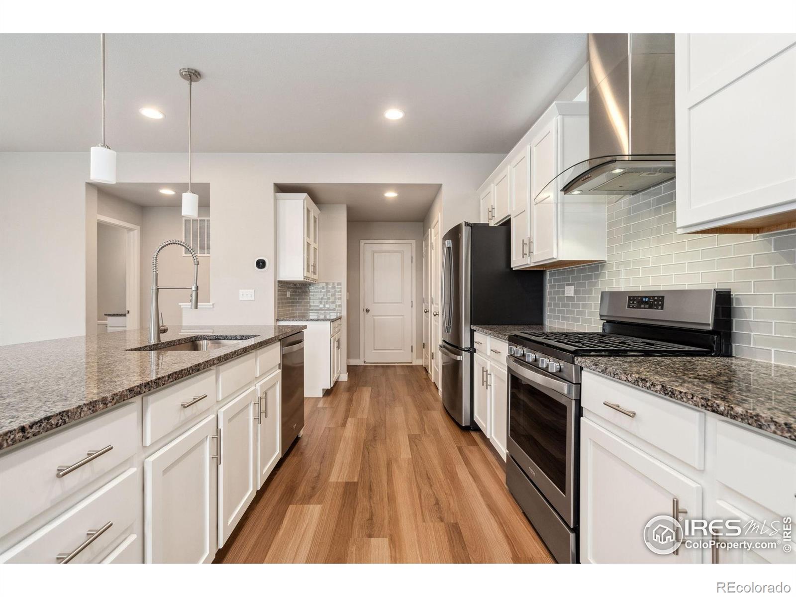 MLS Image #9 for 2908  sykes drive,fort collins, Colorado