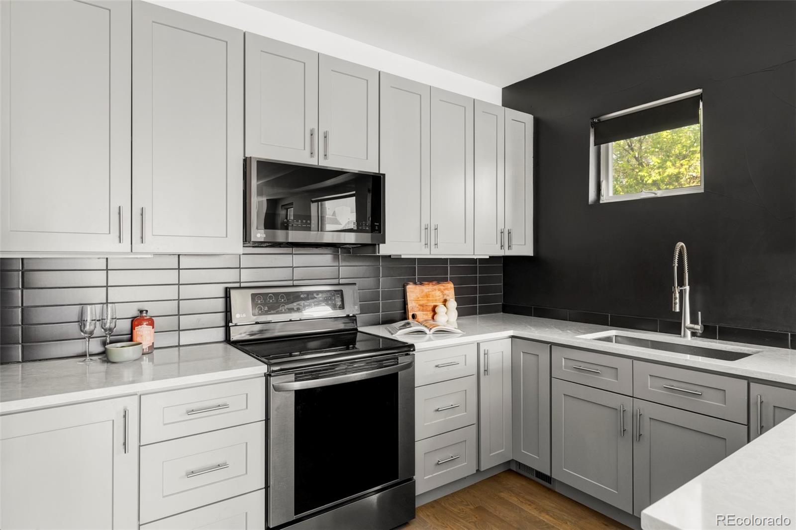 MLS Image #9 for 1457  yates street,denver, Colorado