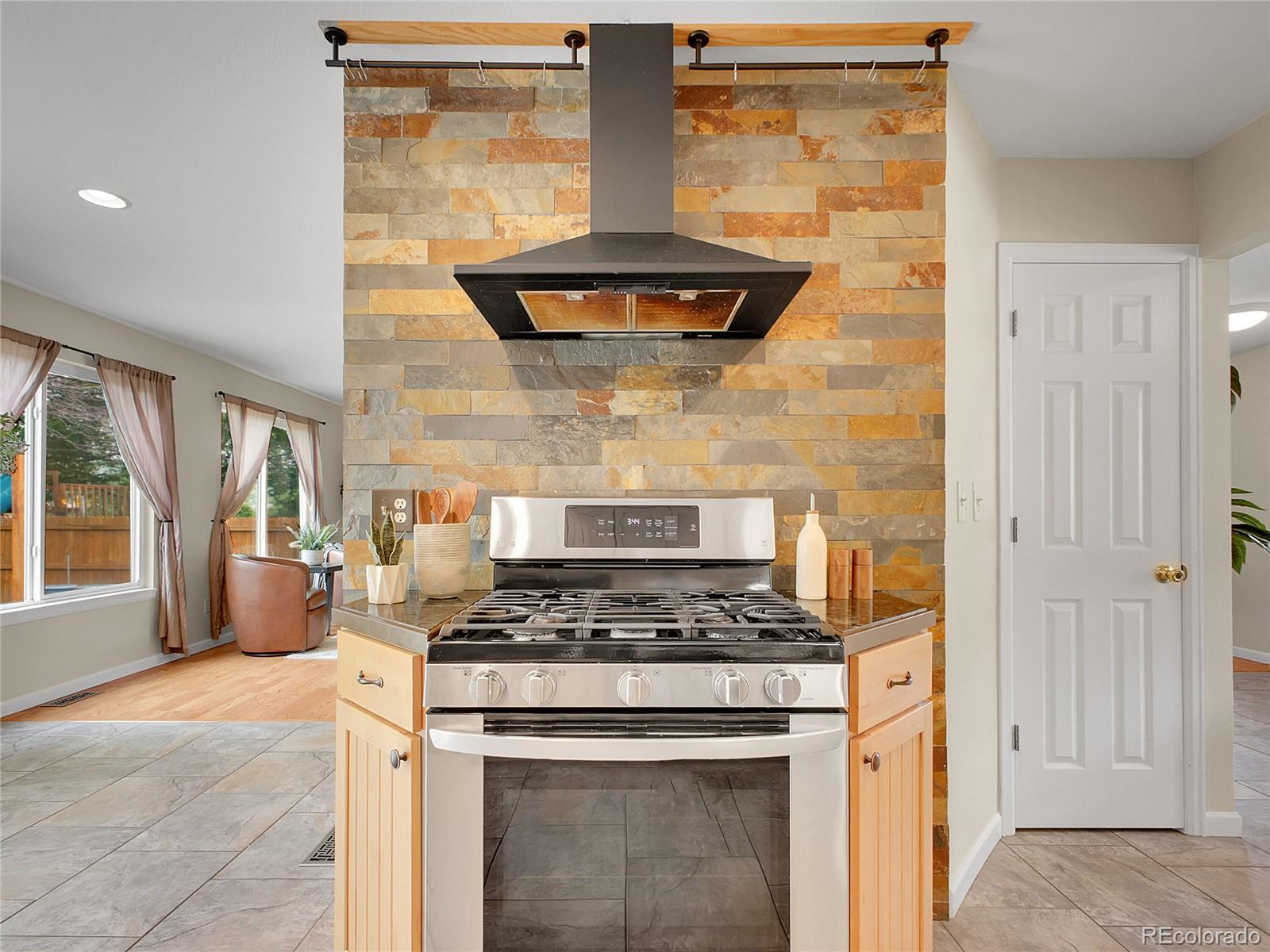 MLS Image #3 for 312  allen street,golden, Colorado