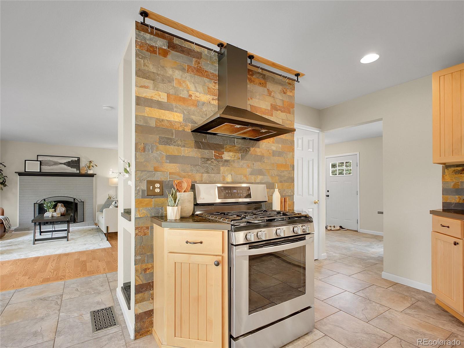 MLS Image #4 for 312  allen street,golden, Colorado