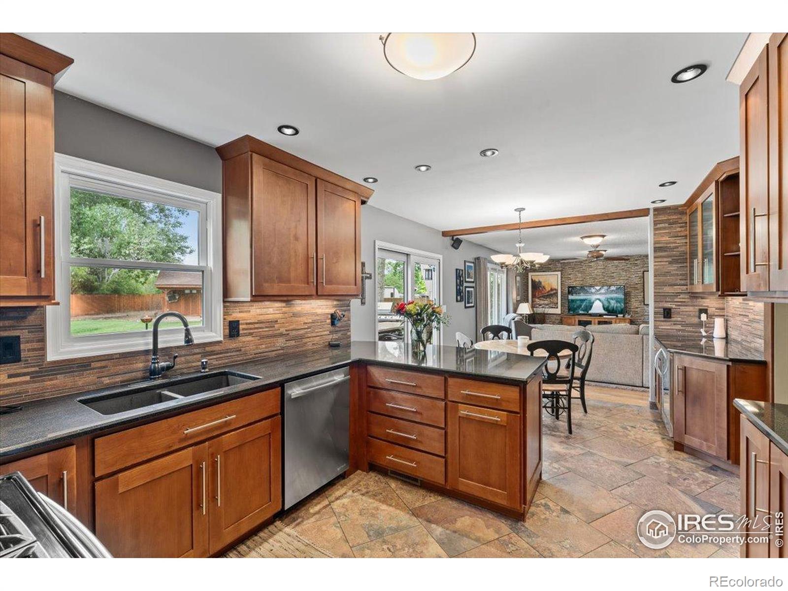 MLS Image #3 for 1021  pinyon drive,windsor, Colorado