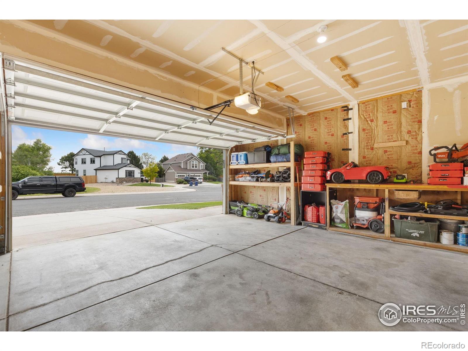 MLS Image #22 for 2122  redhead drive,johnstown, Colorado