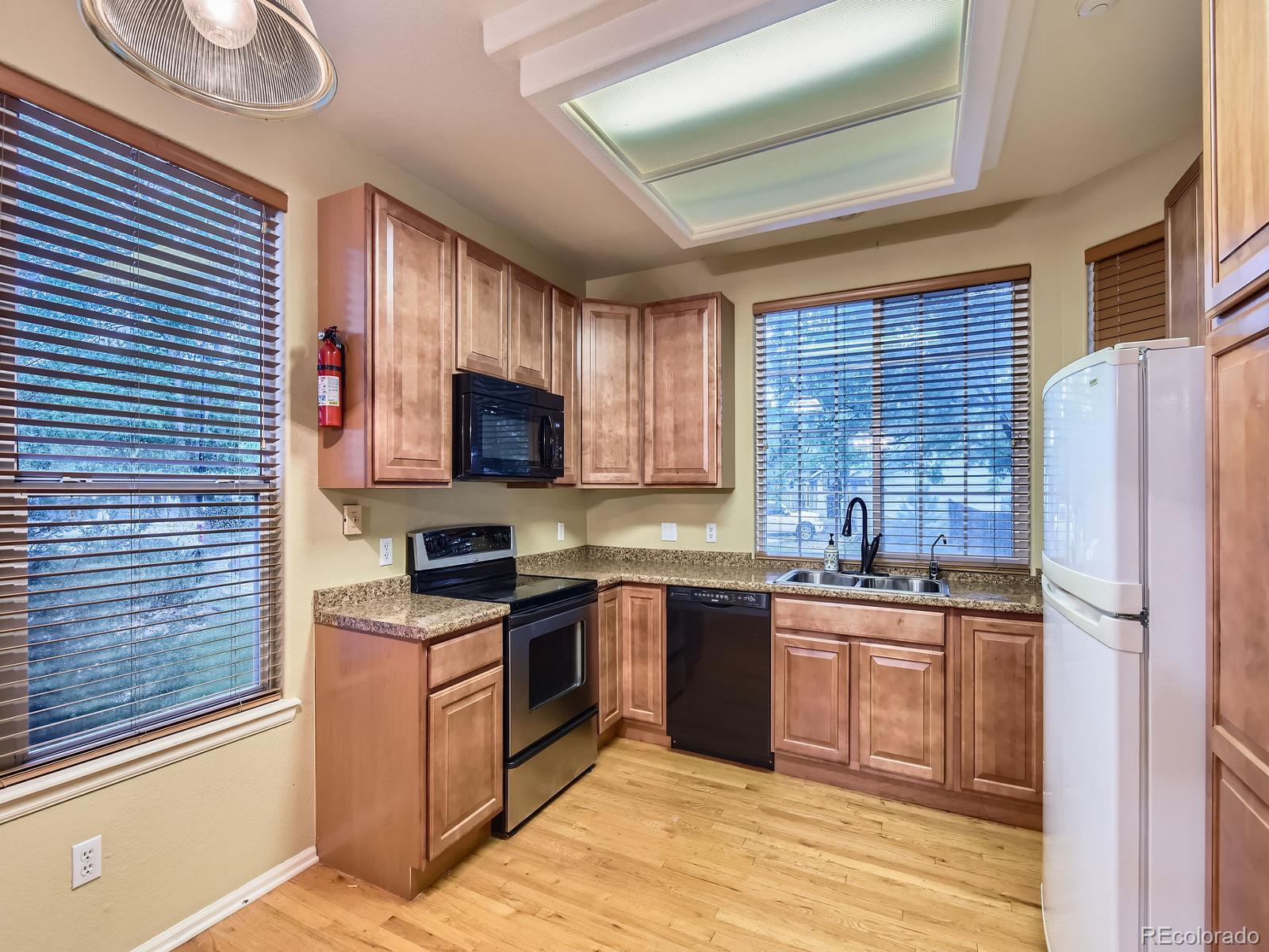 MLS Image #10 for 19346 e clear creek way,parker, Colorado