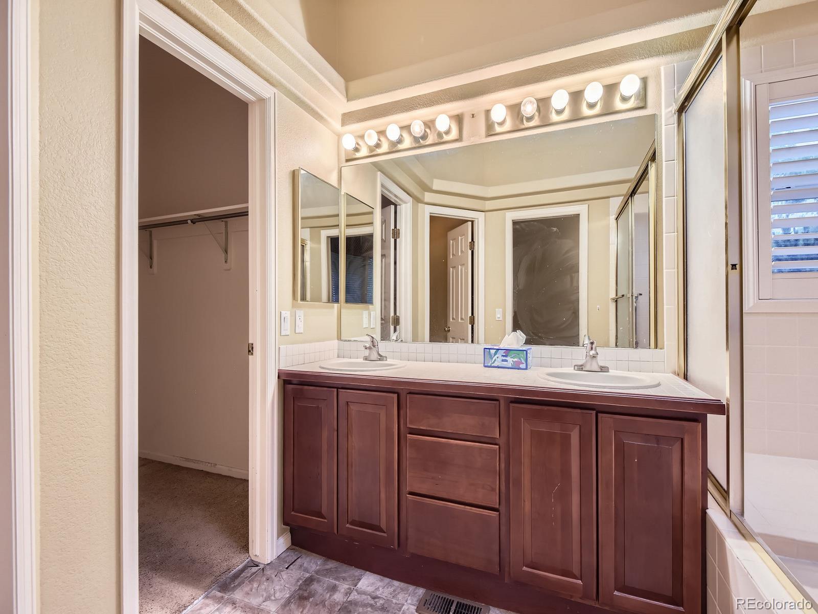 MLS Image #16 for 19346 e clear creek way,parker, Colorado