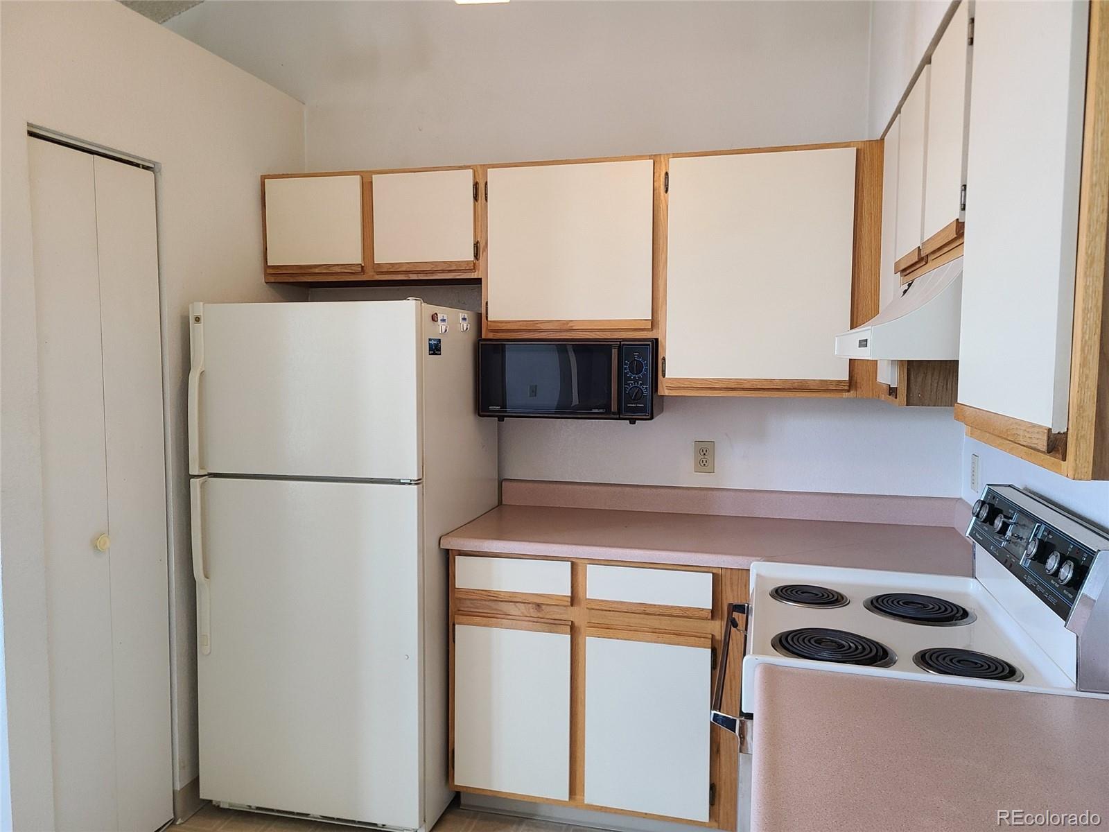 MLS Image #3 for 4760 s wadsworth ,littleton, Colorado