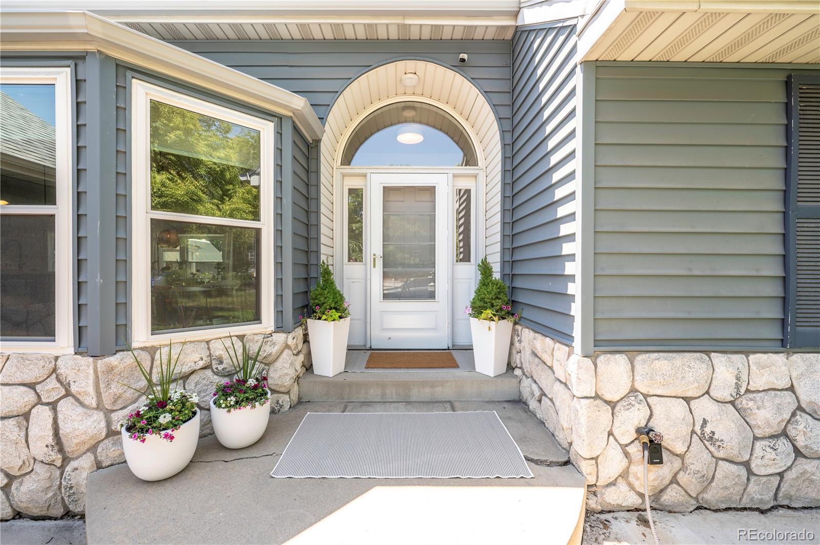 MLS Image #2 for 995  chase street,lakewood, Colorado