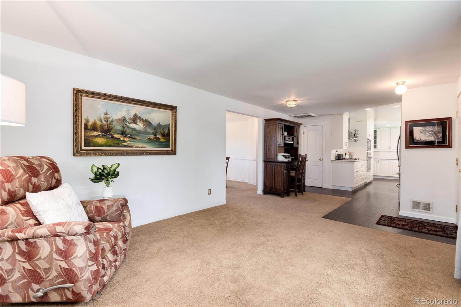 MLS Image #14 for 6666 s pennsylvania street,centennial, Colorado