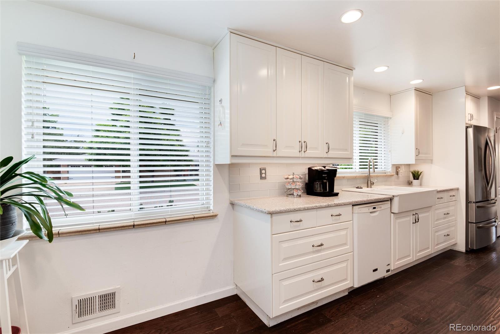 MLS Image #24 for 6666 s pennsylvania street,centennial, Colorado