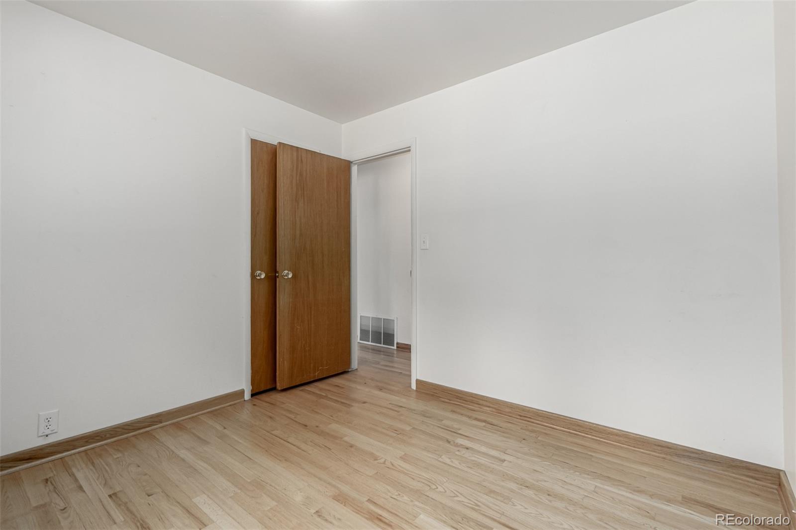 MLS Image #16 for 3334 w grand avenue,englewood, Colorado
