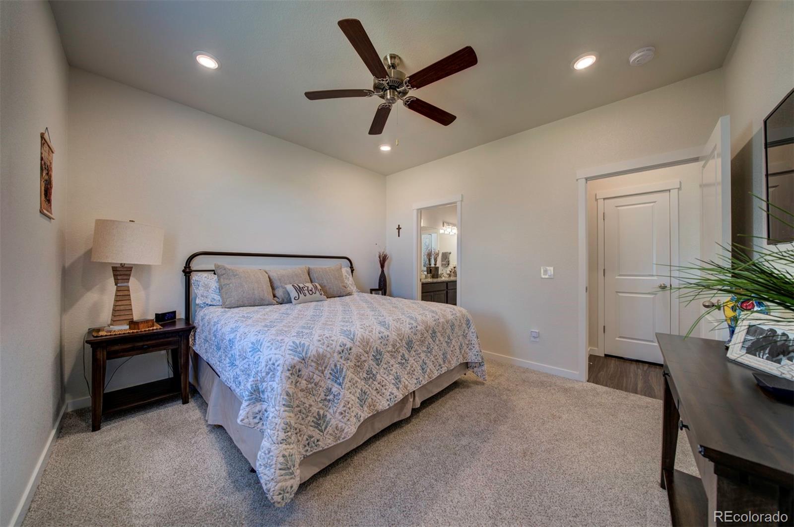 MLS Image #9 for 8021  yellowleaf place,colorado springs, Colorado