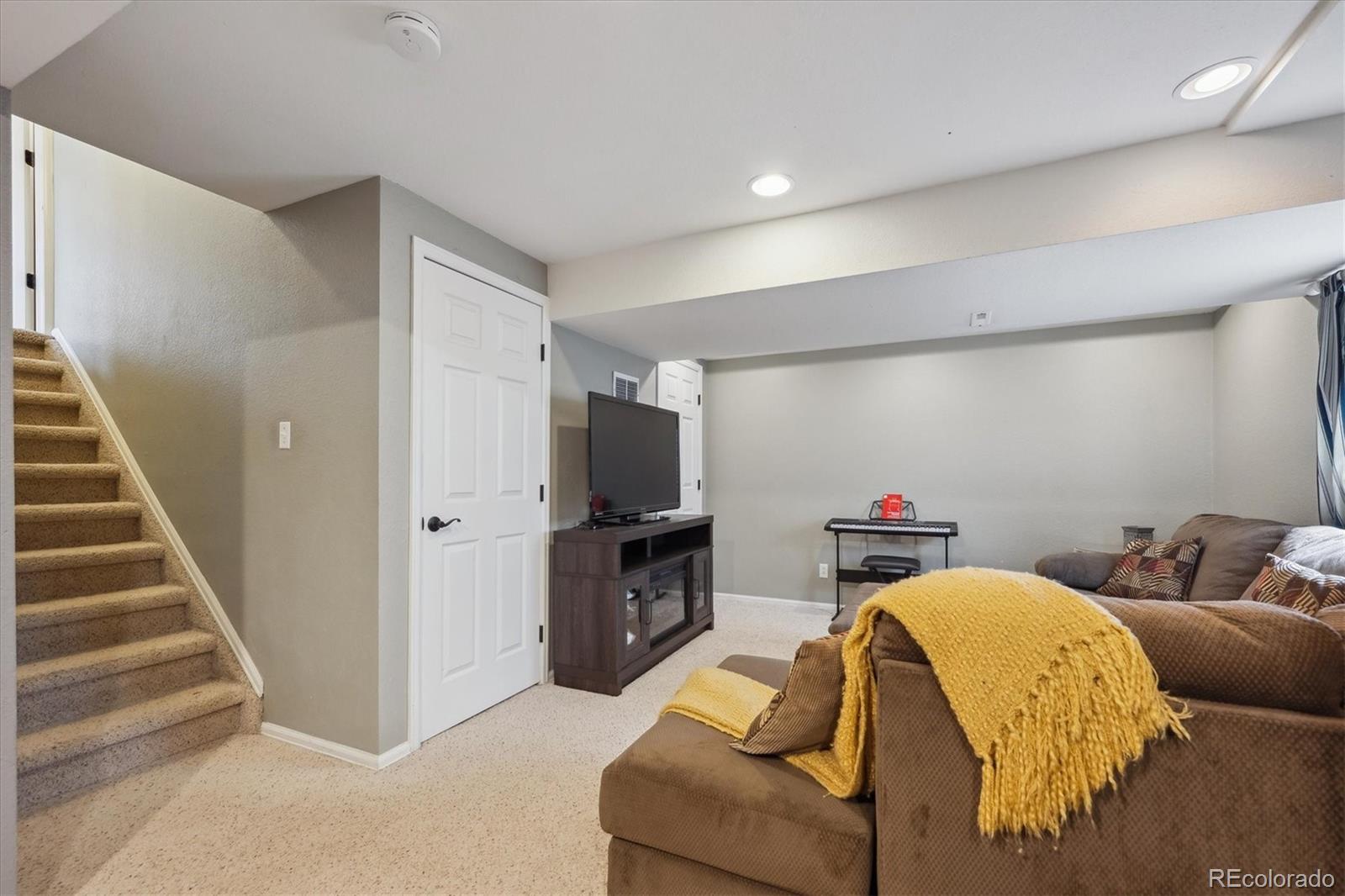 MLS Image #14 for 23634  broadmoor drive,parker, Colorado