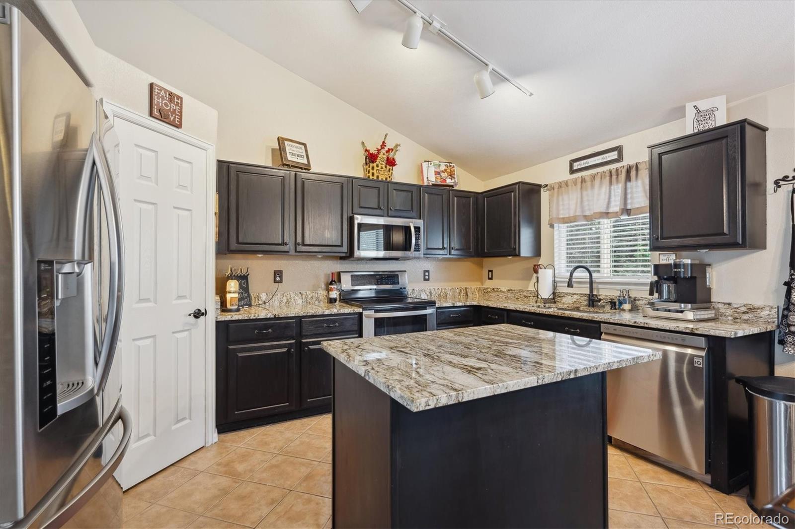 MLS Image #4 for 23634  broadmoor drive,parker, Colorado