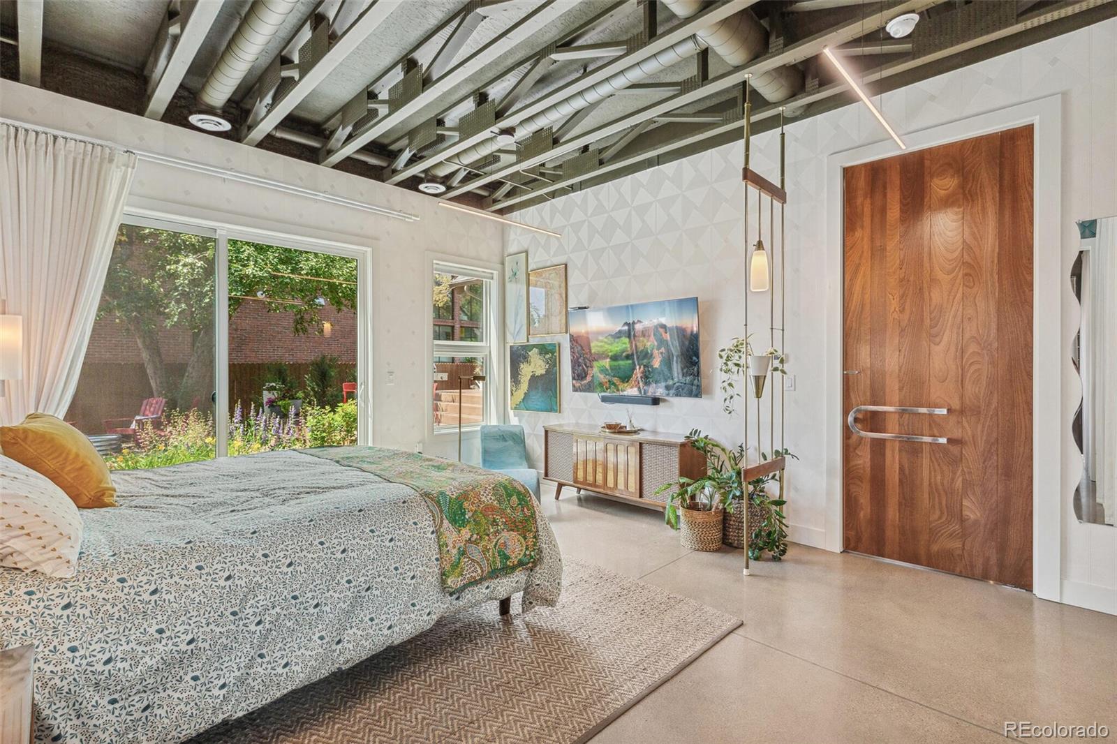 MLS Image #19 for 2324 s columbine street,denver, Colorado