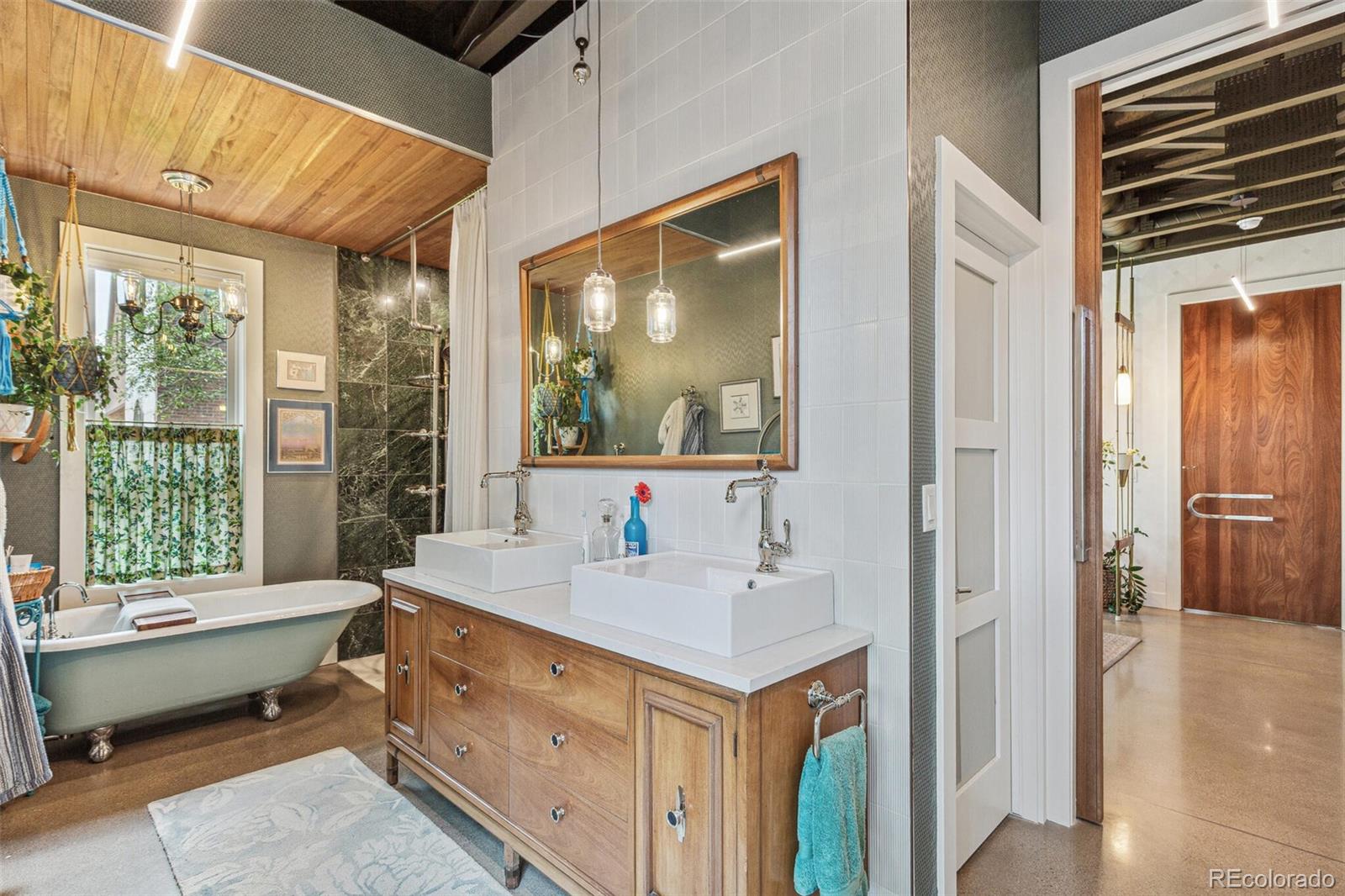 MLS Image #20 for 2324 s columbine street,denver, Colorado