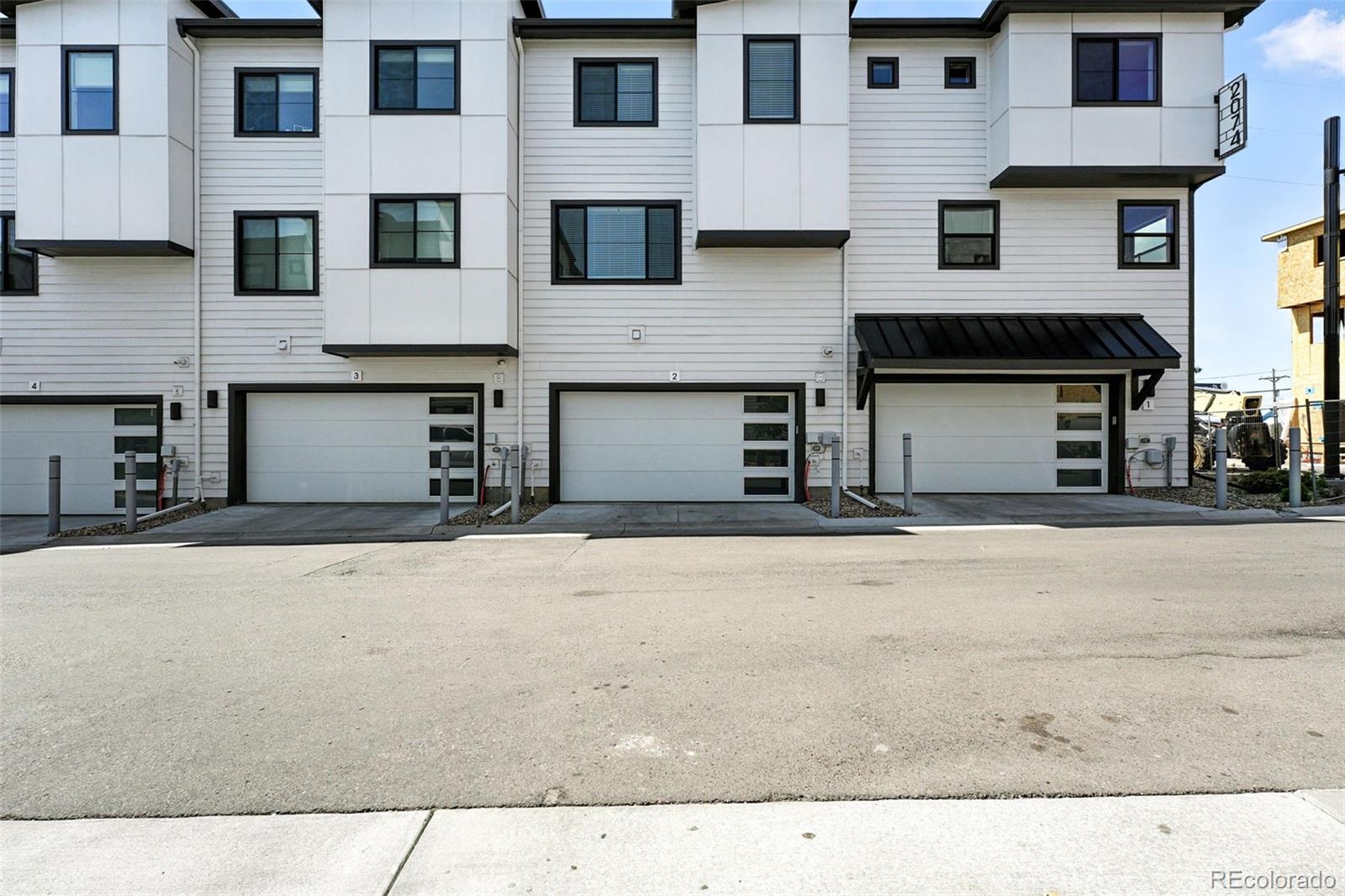 MLS Image #27 for 2074 s holly street,denver, Colorado