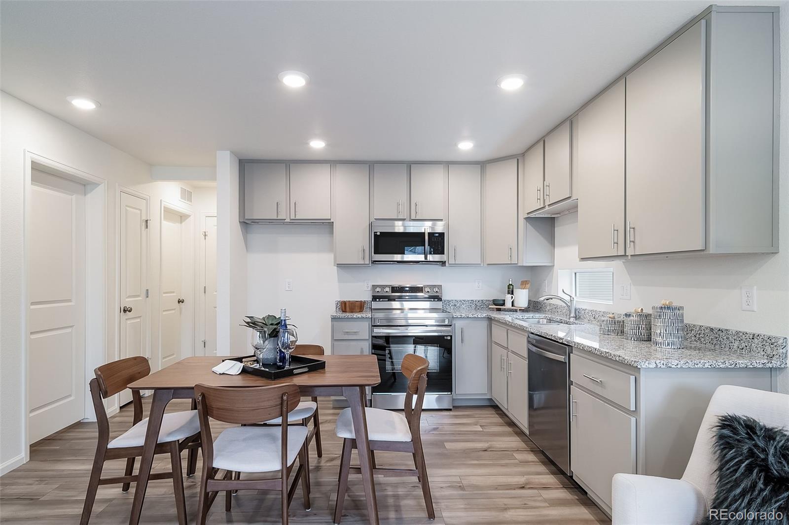 MLS Image #4 for 46542  avery lane,bennett, Colorado