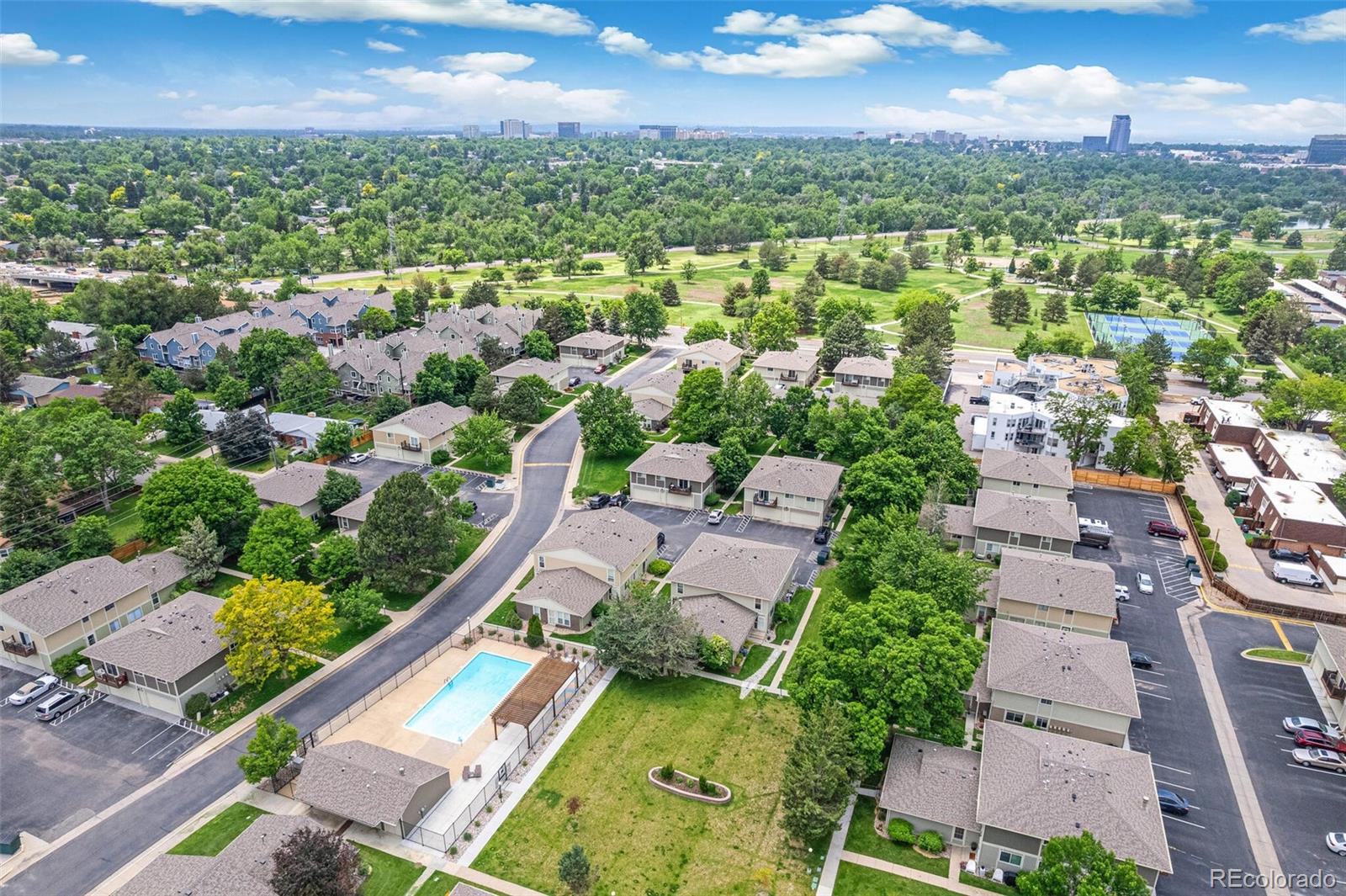 MLS Image #1 for 1250 s monaco parkway,denver, Colorado