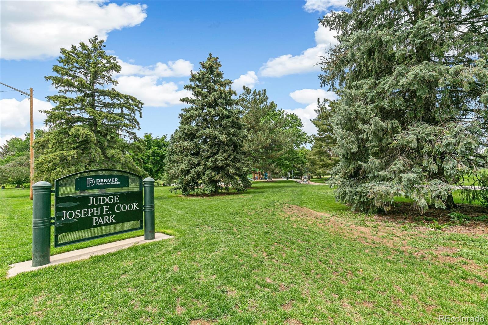 MLS Image #44 for 1250 s monaco parkway,denver, Colorado