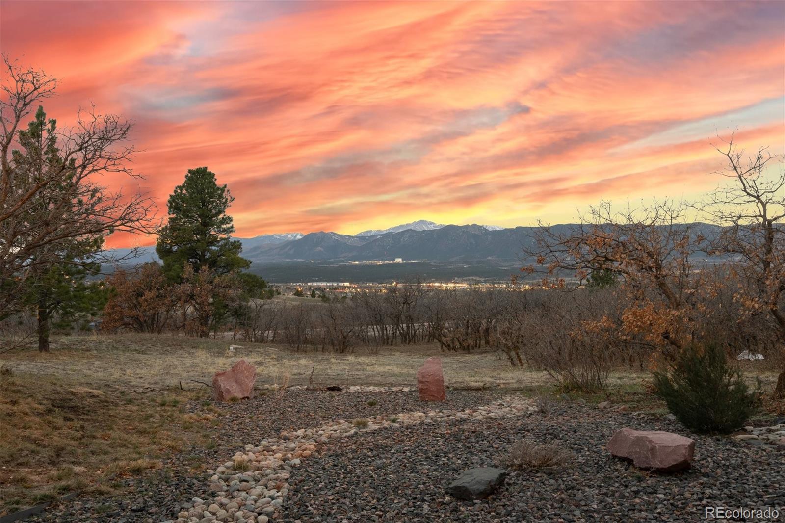 MLS Image #42 for 265  ox yoke way,monument, Colorado