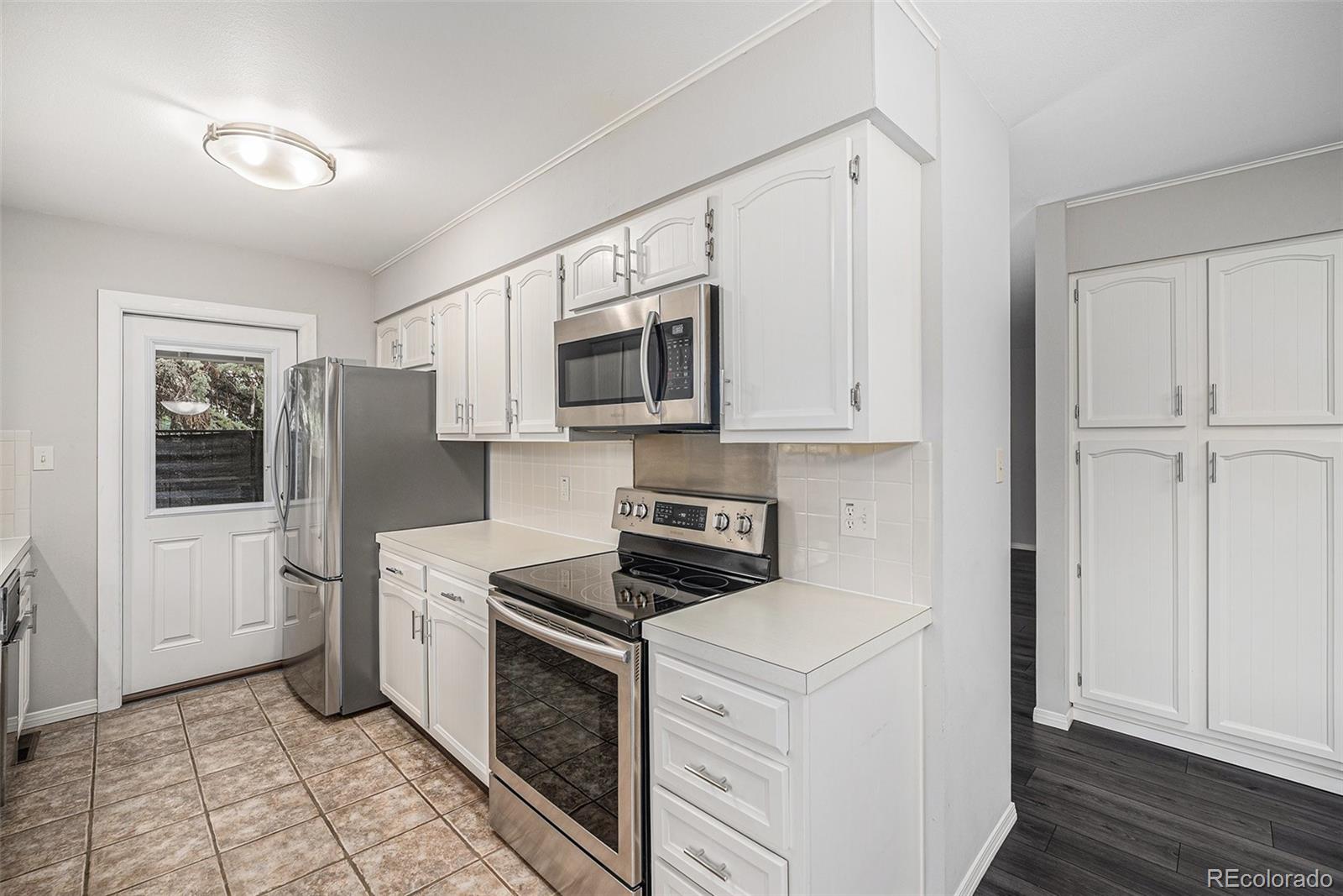 MLS Image #10 for 8022 w 78th way,arvada, Colorado