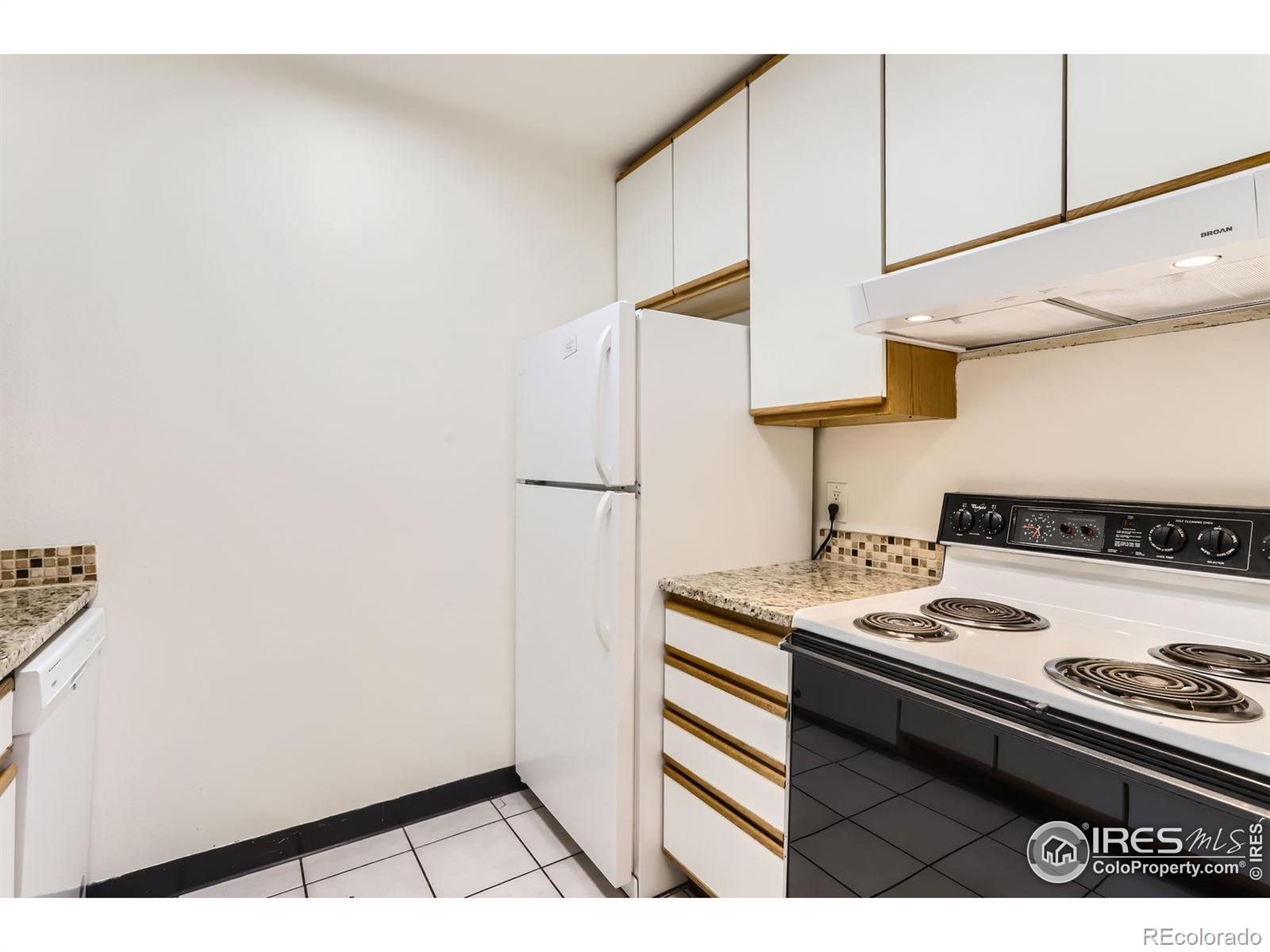 MLS Image #6 for 3161  madison avenue,boulder, Colorado