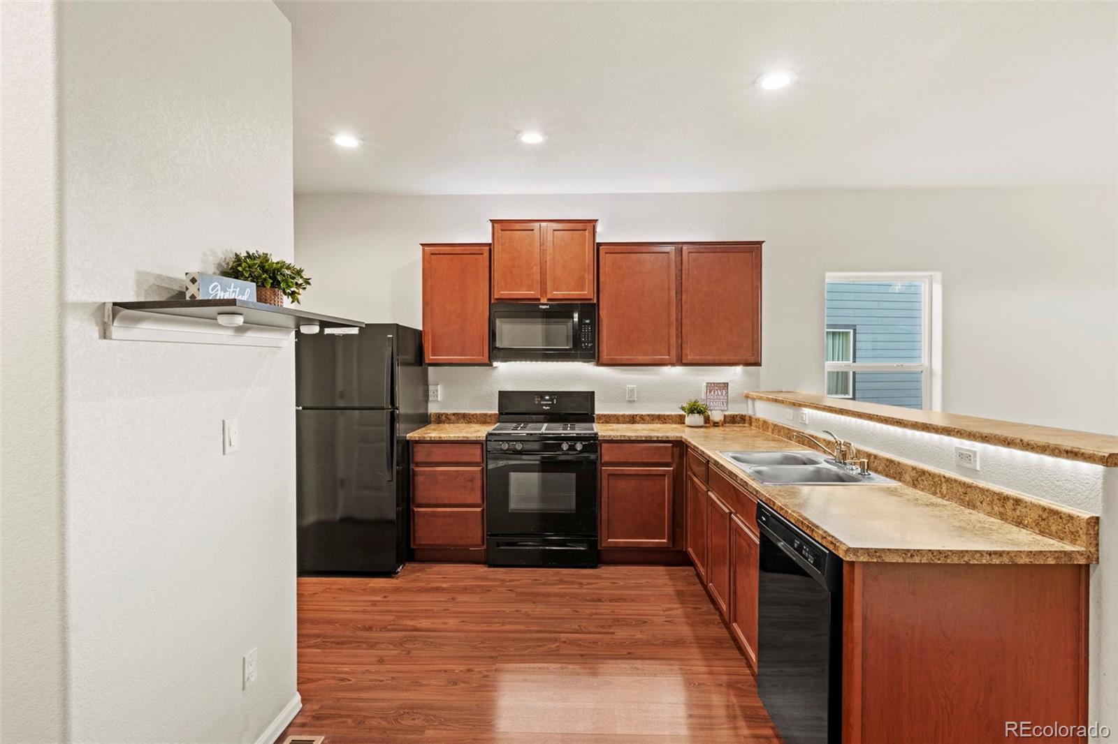 MLS Image #10 for 10067  seawolf drive,colorado springs, Colorado