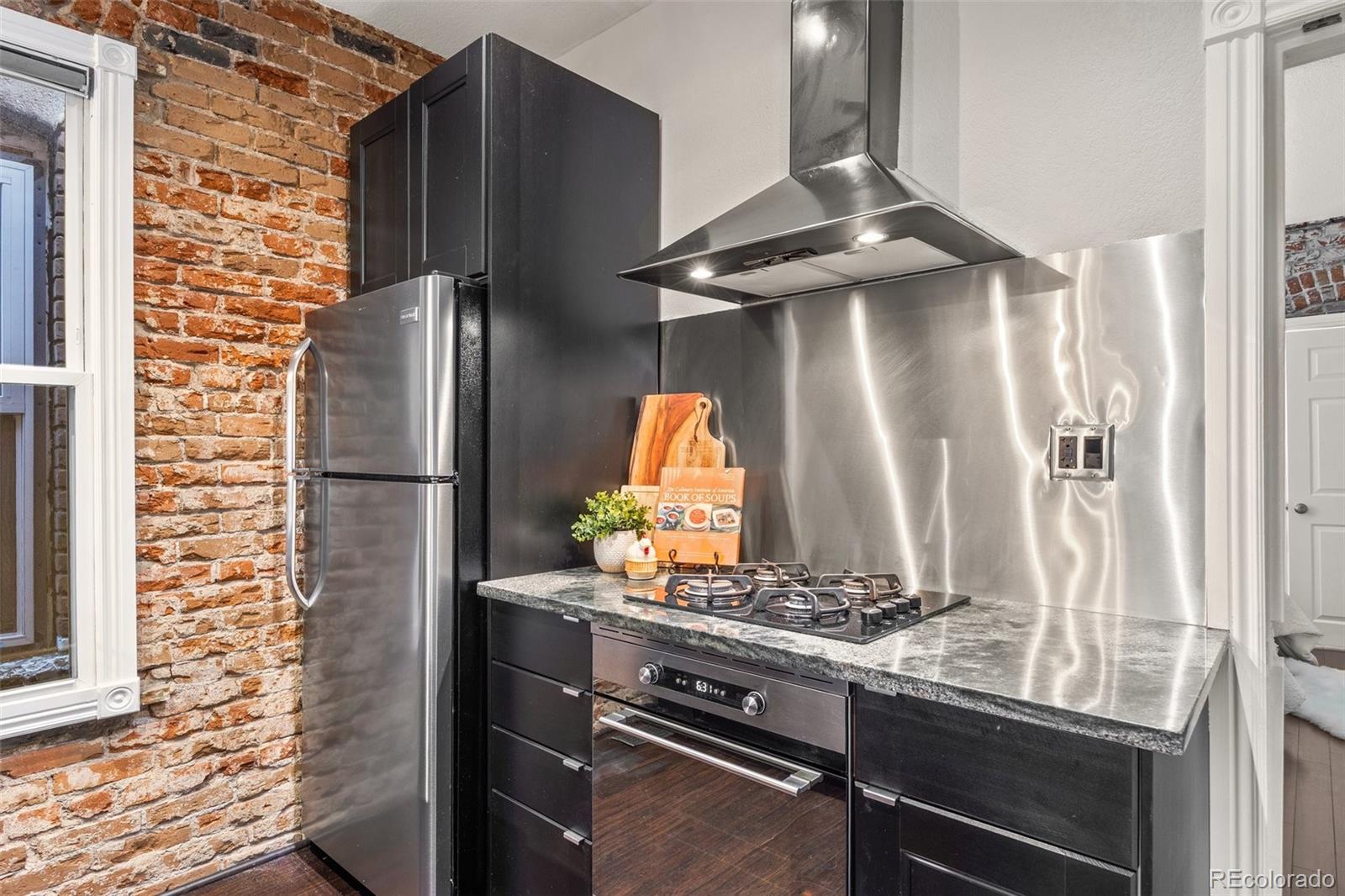MLS Image #5 for 3321  navajo street,denver, Colorado