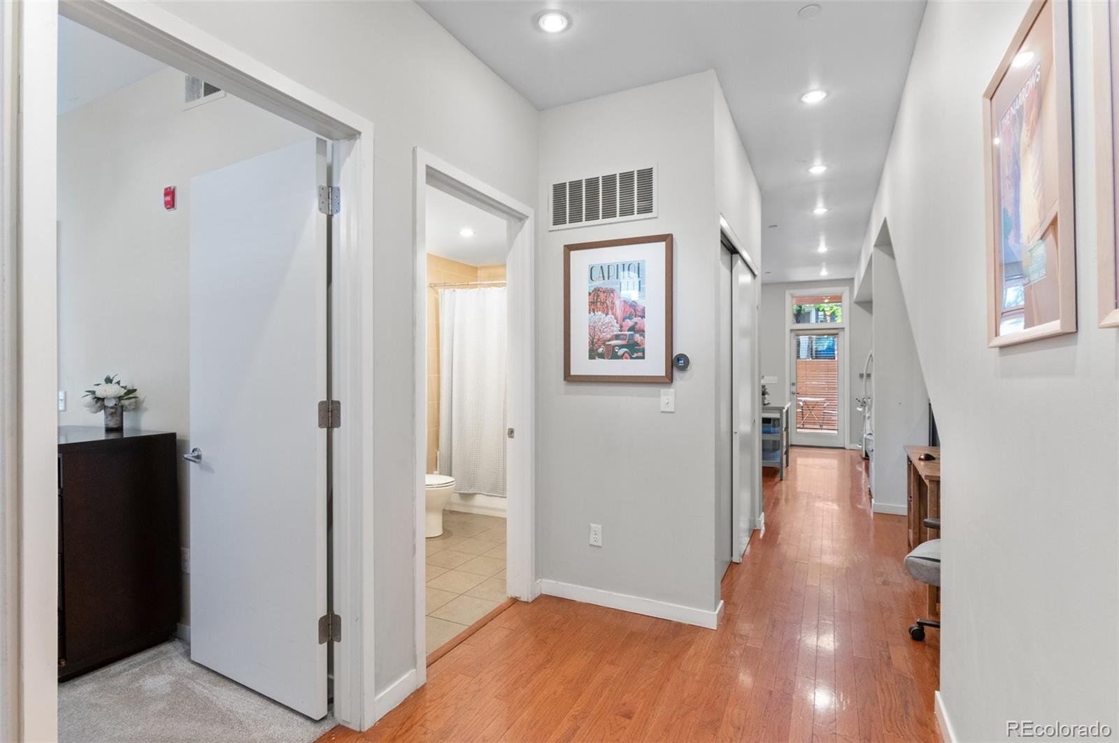 MLS Image #16 for 2640  central court,denver, Colorado