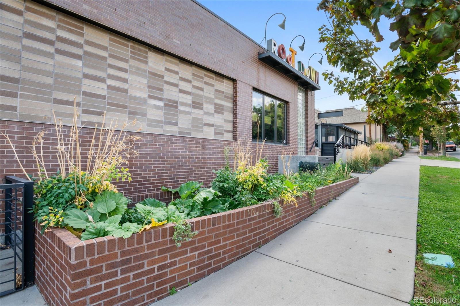 MLS Image #25 for 2640  central court,denver, Colorado