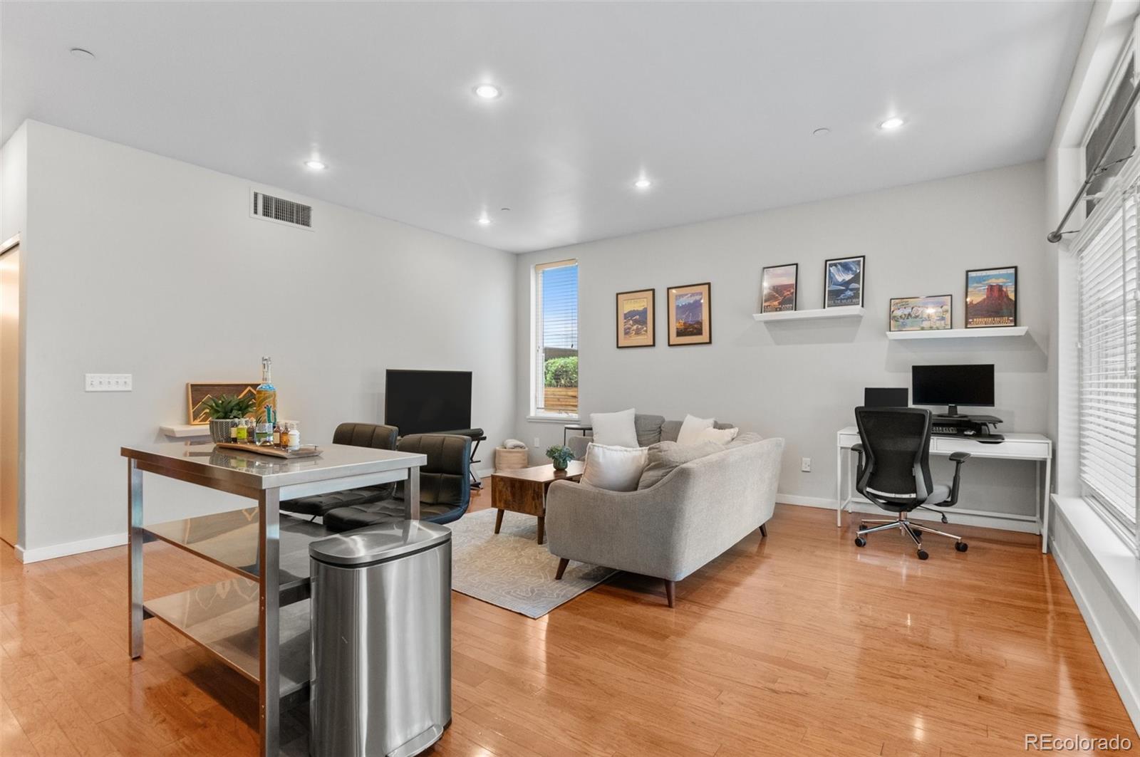 MLS Image #5 for 2640  central court,denver, Colorado