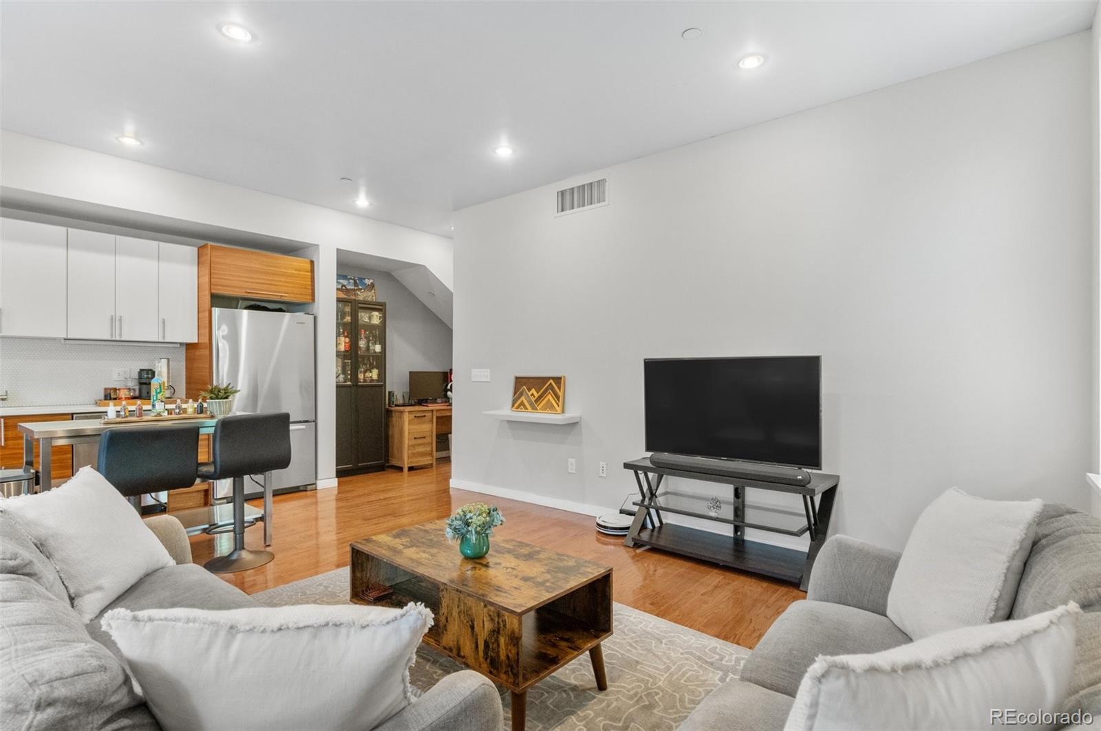 MLS Image #6 for 2640  central court,denver, Colorado