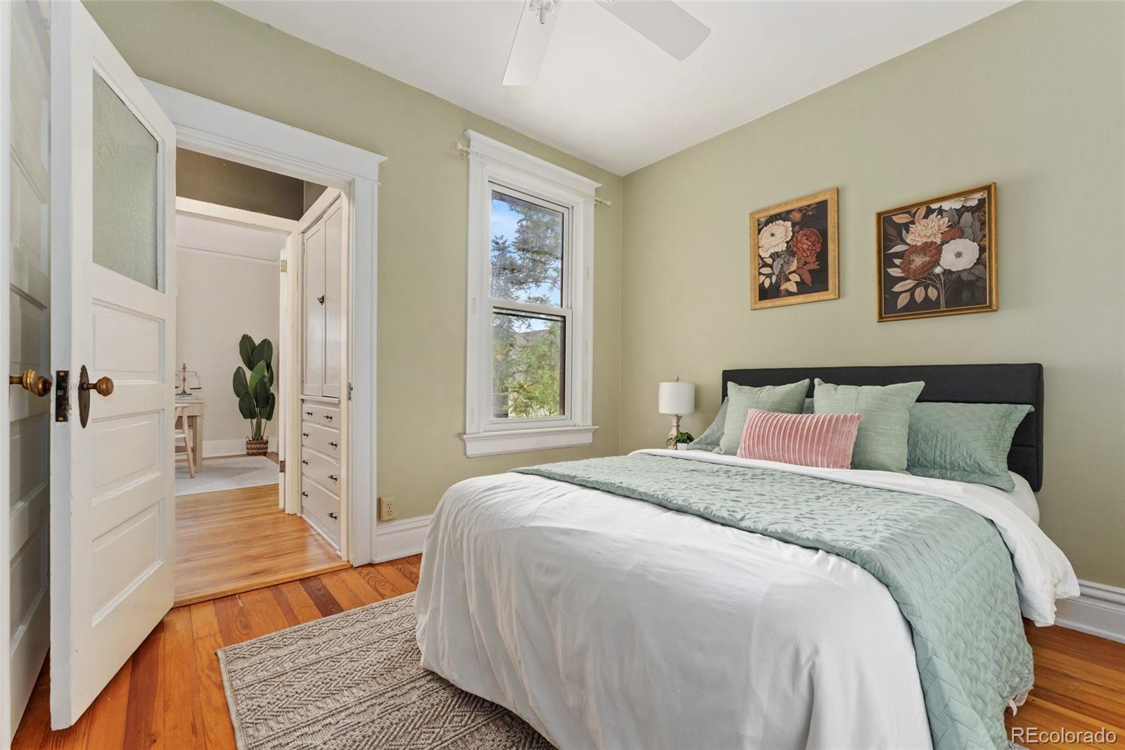 MLS Image #21 for 187 s pearl street,denver, Colorado