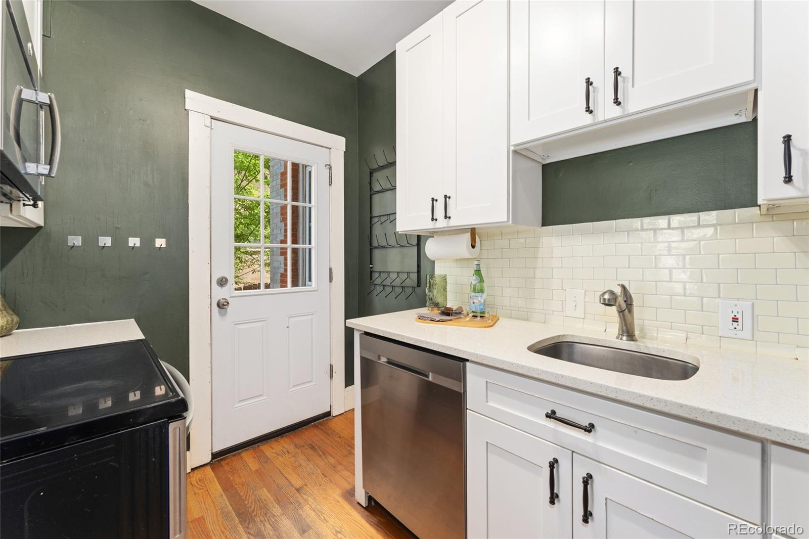 MLS Image #7 for 187 s pearl street,denver, Colorado