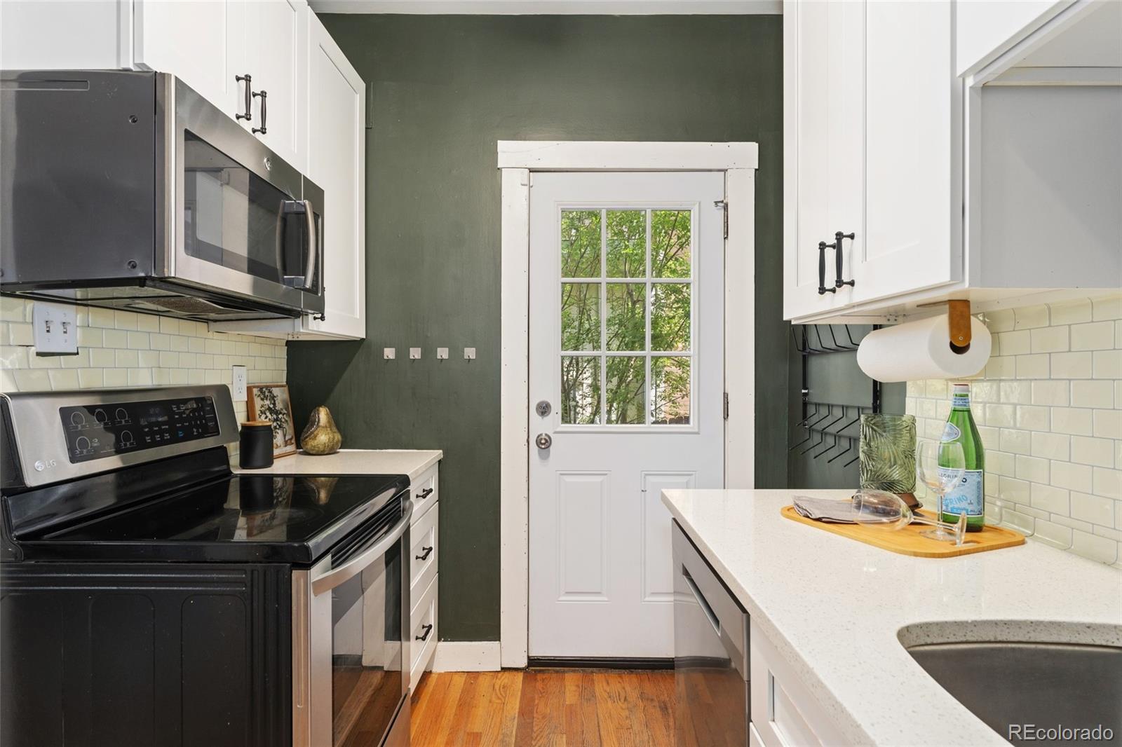 MLS Image #8 for 187 s pearl street,denver, Colorado
