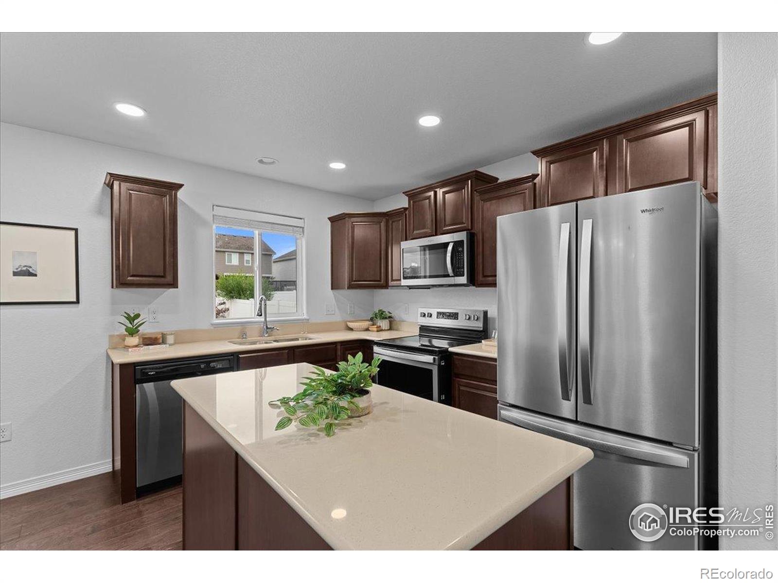 MLS Image #12 for 1848  castle hill drive,windsor, Colorado