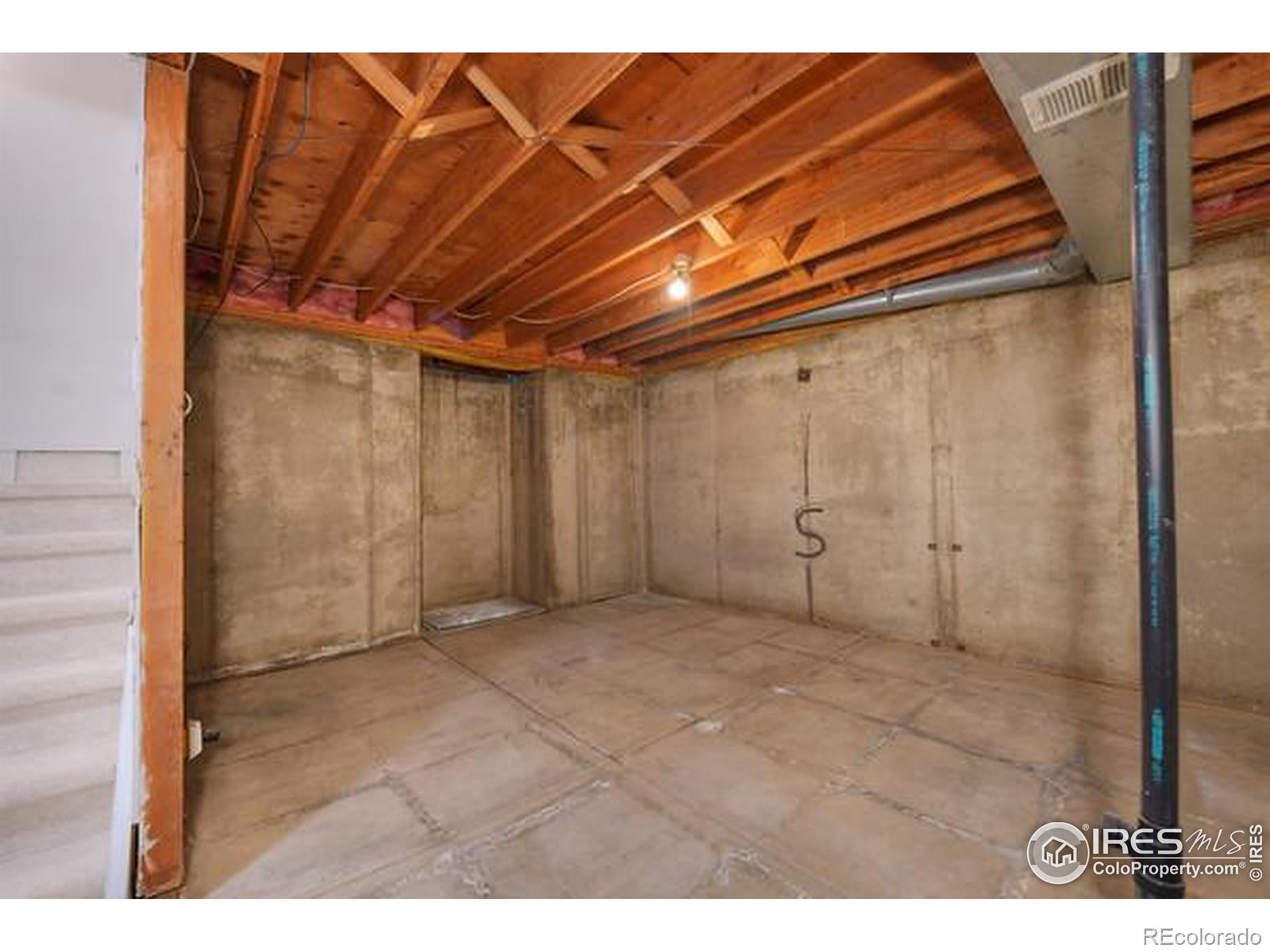 MLS Image #23 for 118  pheasant run,louisville, Colorado
